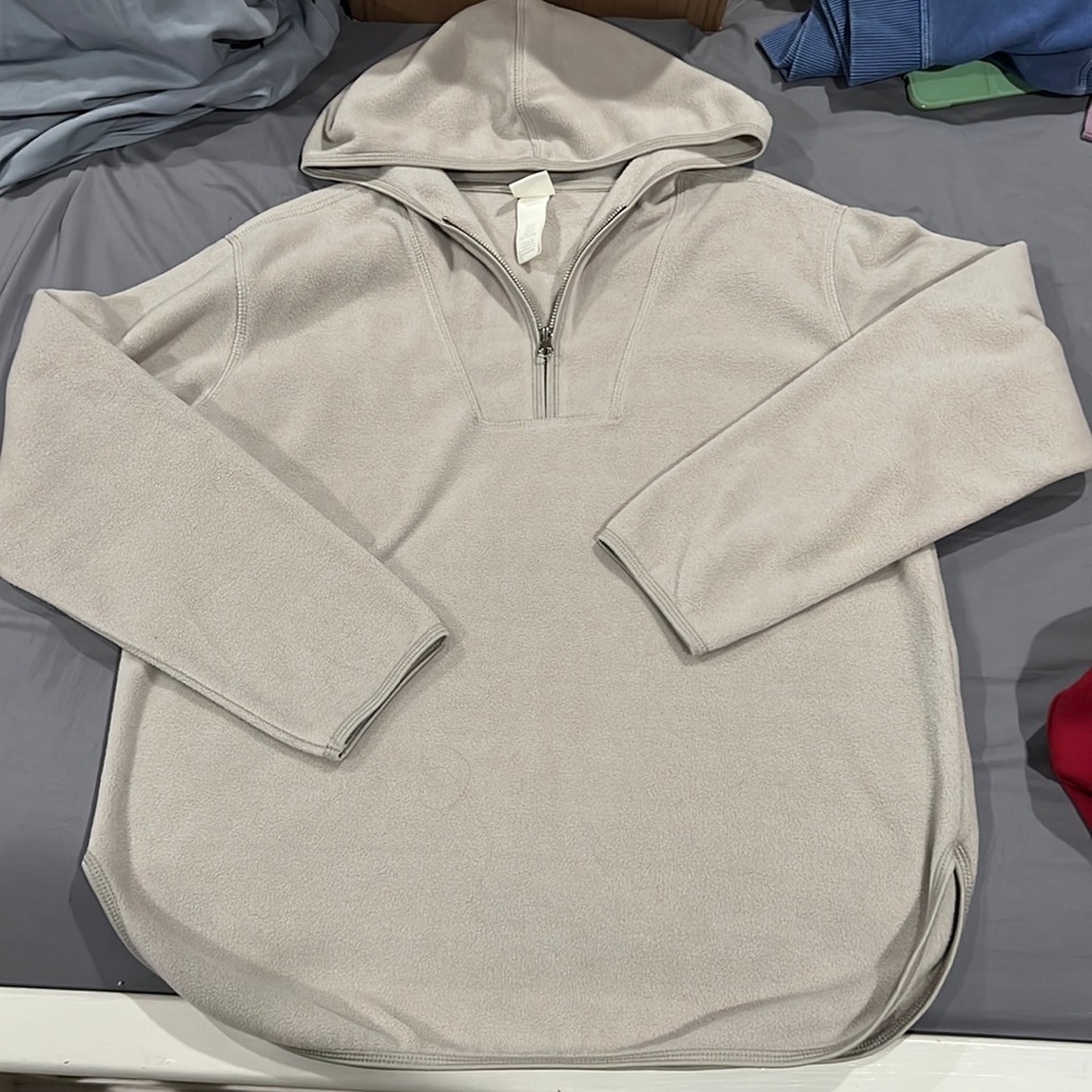 H&M fleece half zip top